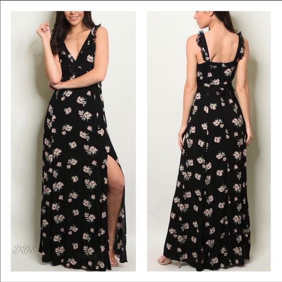 Beautiful Day - Blk Floral Maxi Dress - Picture 5 of 7